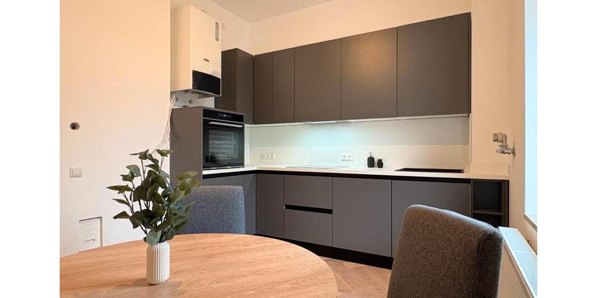 Etagenwohnung Wiesbaden Nordost - 4 Zimmer, 12 m&sup2;, 650&euro; | Angebot:26102421