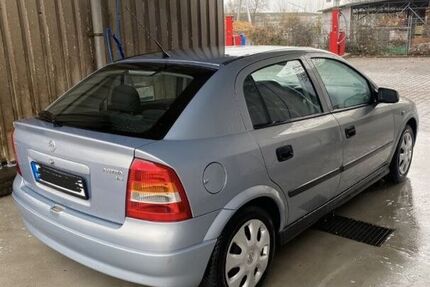 Opel Astra 89.300 km 3.000 € wiesbaden 65203