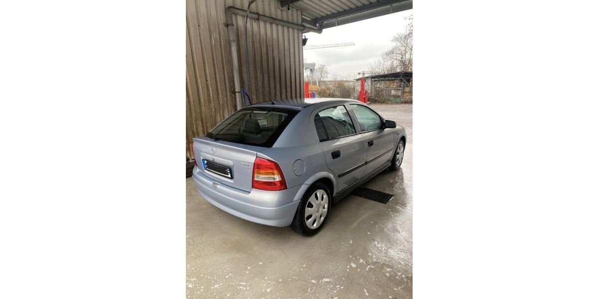 Opel Astra 89.300 km 3.000 € wiesbaden 65203