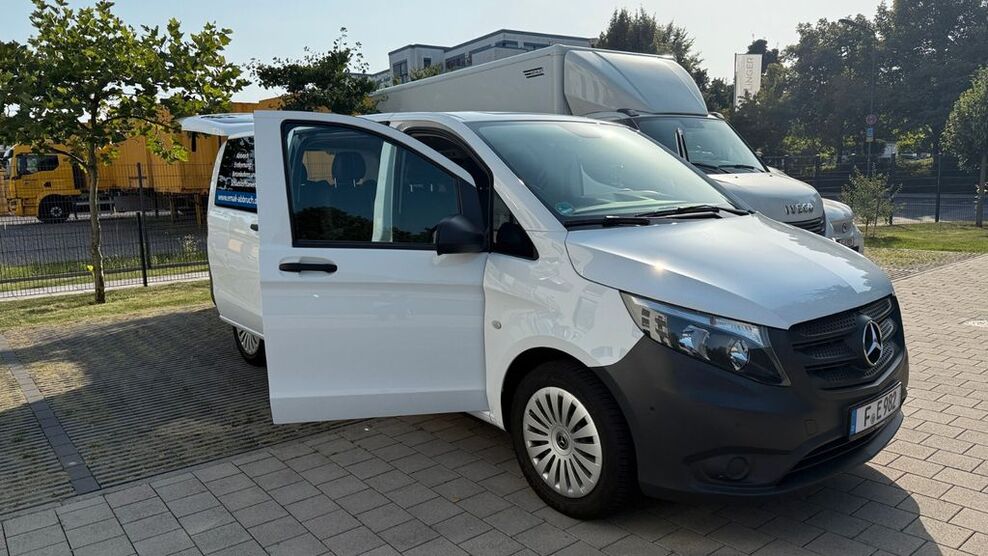 Mercedes-Benz Vito 32.000 km 40.000 € Frankfurt am Main 60437