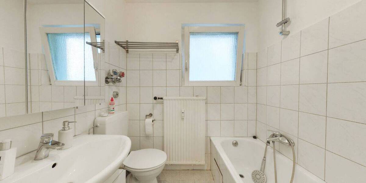 Etagenwohnung Wiesbaden Erbenheim - 3 Zimmer, 75 m&sup2;, 249.000&euro; | Angebot:26798664