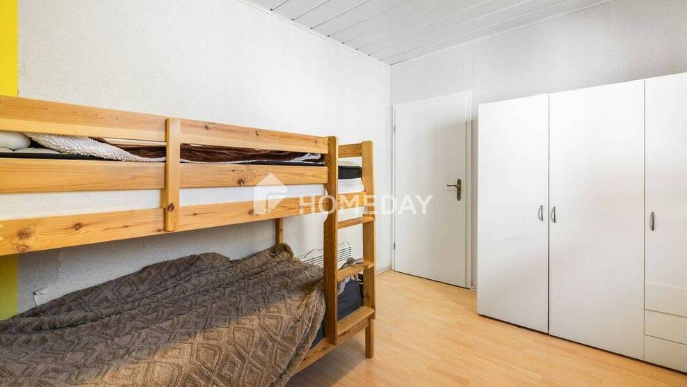 Großzügige 5-Zimmer-Etagenwohnung mit Balkon und Garage in gefragter Lage von Eppstein-Niederjosbach 5 zimmer
