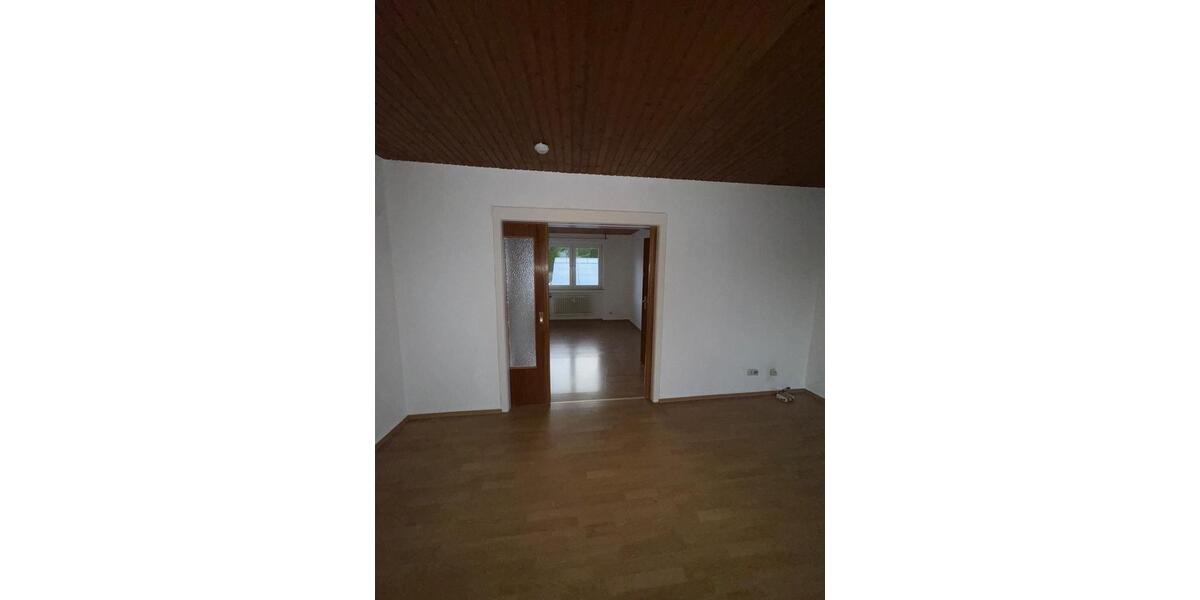 Etagenwohnung Königstein im Taunus - 4 Zimmer, 90 m&sup2;, 420.000&euro; | Angebot:27144260