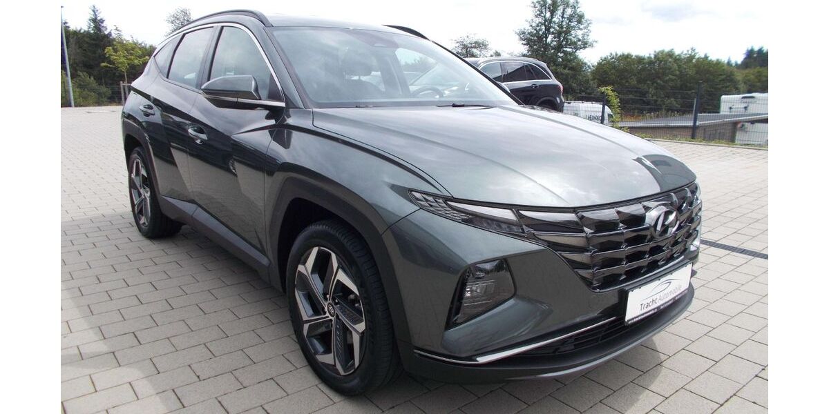 Hyundai TUCSON 52.000 km 25.900 € Bad Schwalbach 65307