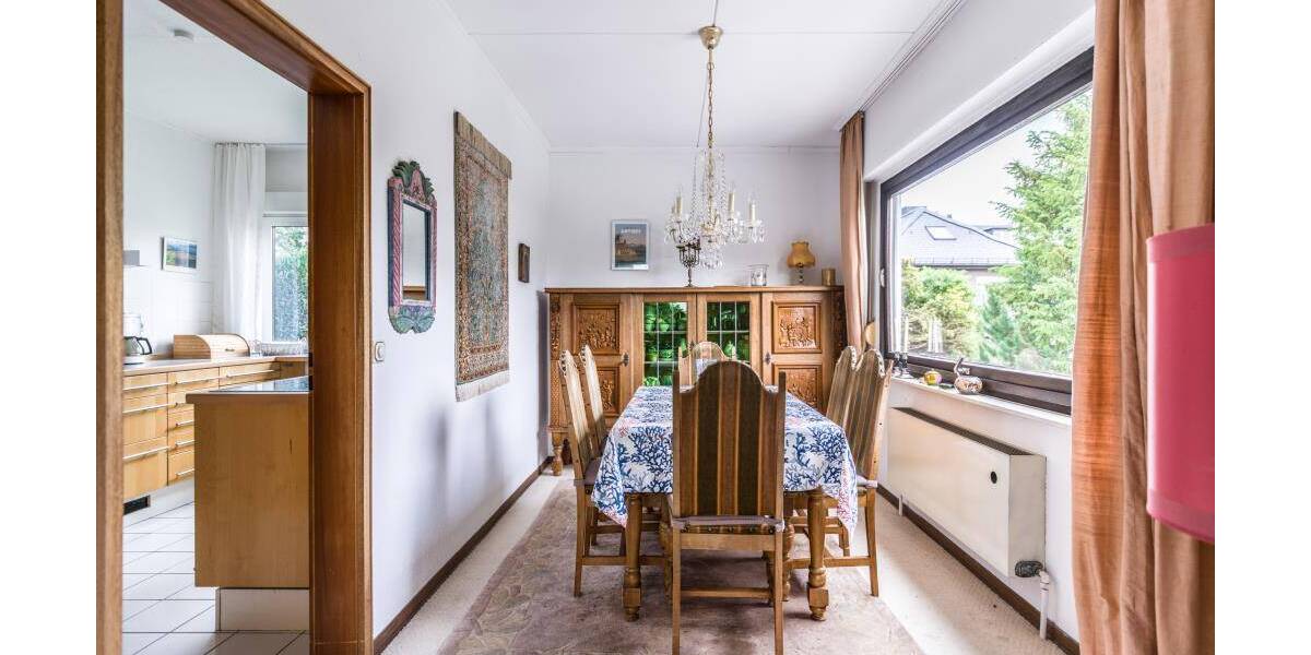 Einfamilienhaus Schlangenbad Georgenborn - 8 Zimmer, 277 m&sup2;, 635.000&euro; | Angebot:26139580