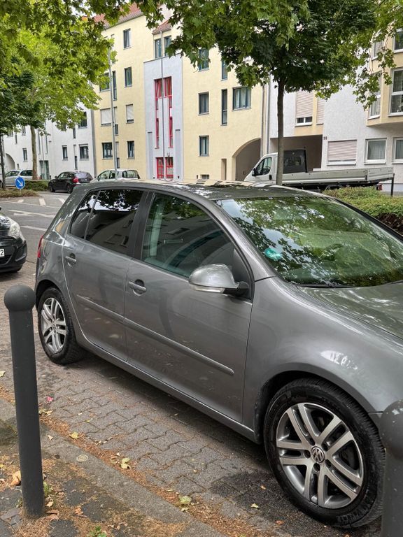 VW Golf 223.500 km 4.000 € Bingen 55411