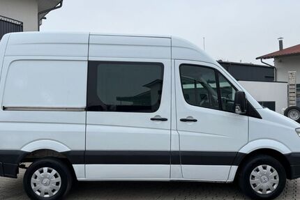 Mercedes-Benz Sprinter 168.000 km 10.900 &euro; Nierstein 55283