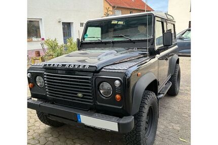 Land Rover Defender 183.000 km 26.900 &euro; Bingen 55411