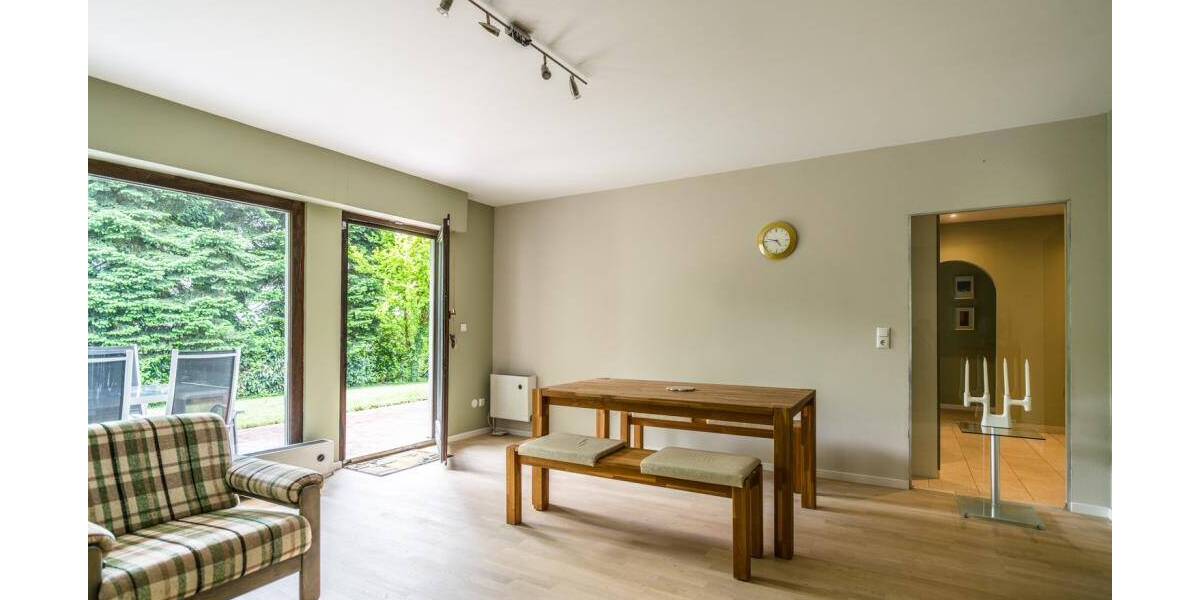 Einfamilienhaus Schlangenbad Georgenborn - 8 Zimmer, 277 m&sup2;, 635.000&euro; | Angebot:26139580