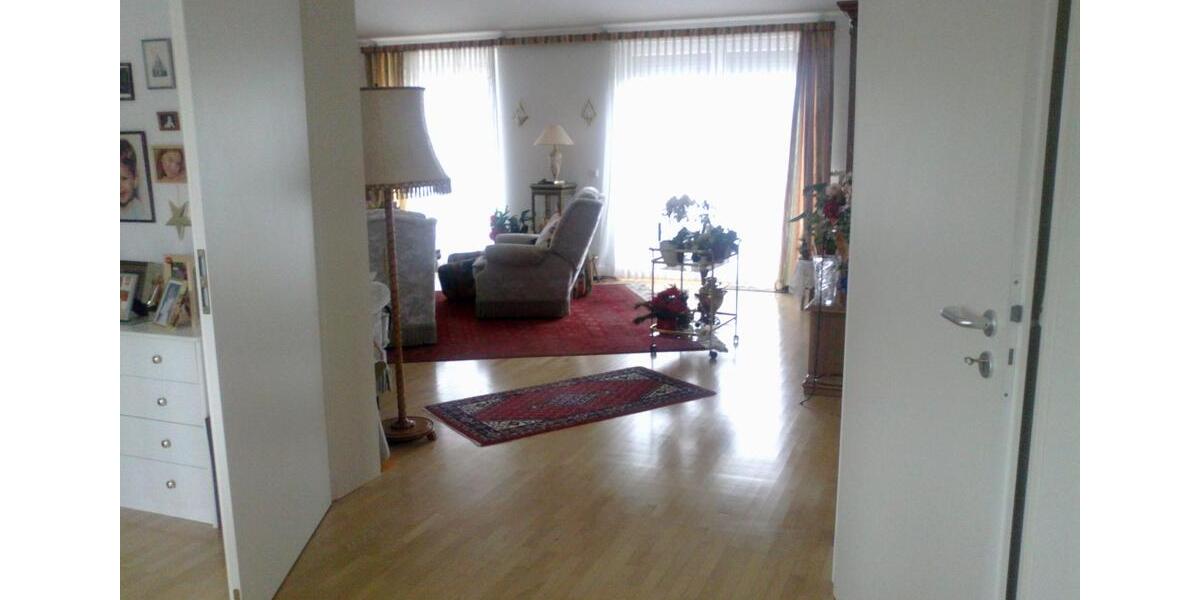 Dachgeschoßwohnung Rüsselsheim am Main - 3 Zimmer, 125 m&sup2;, 437.000&euro; | Angebot:25641747