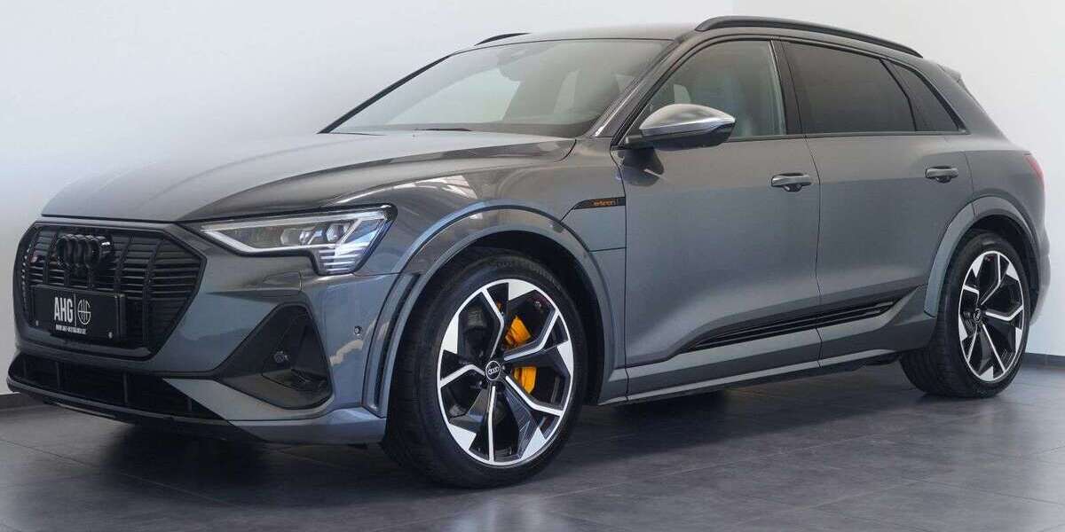 Audi e-tron 120.169 km 33.990 € Wiesbaden 65205