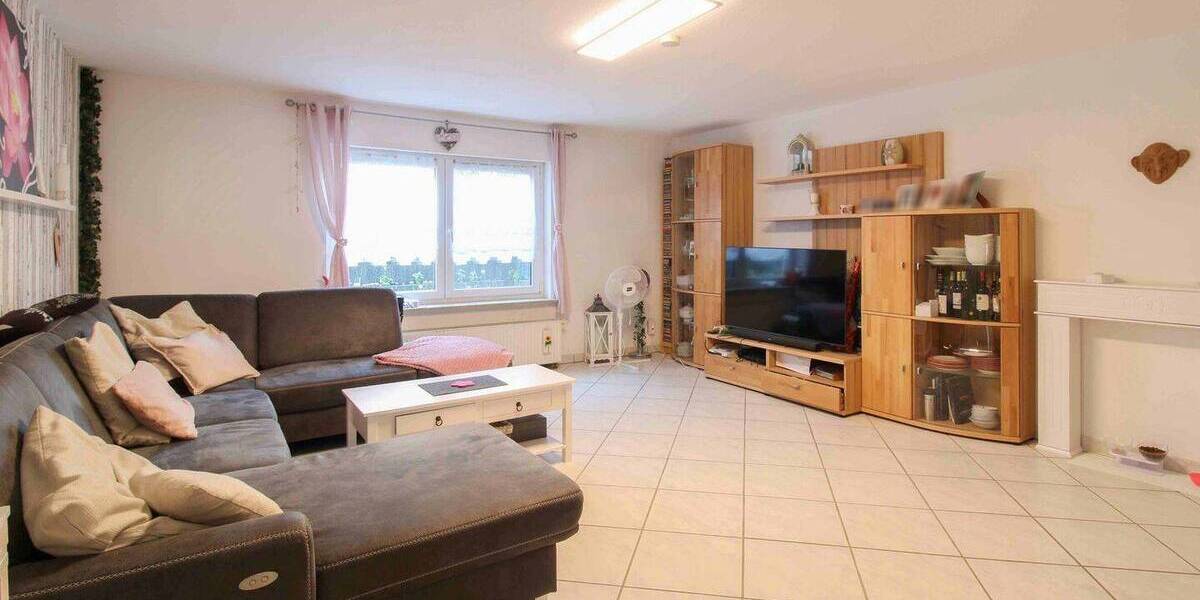 Etagenwohnung Mainz Hechtsheim - 3 Zimmer, 97 m&sup2;, 329.000&euro; | Angebot:26218902