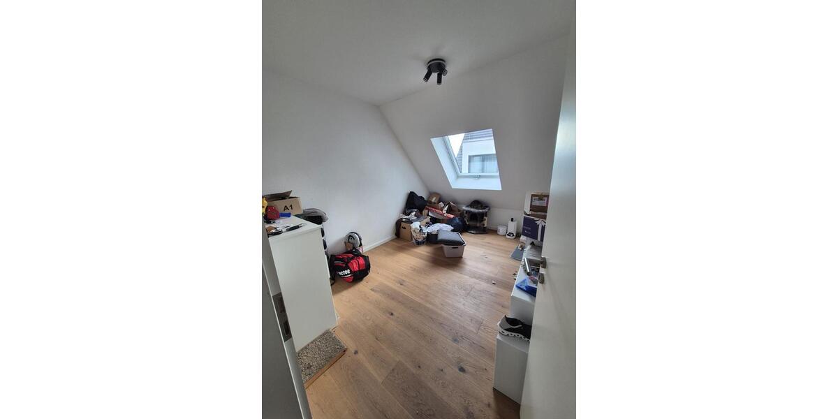 Maisonettenwohnung Hochheim am Main - 4 Zimmer, 114 m&sup2;, 1.660&euro; | Angebot:25404482