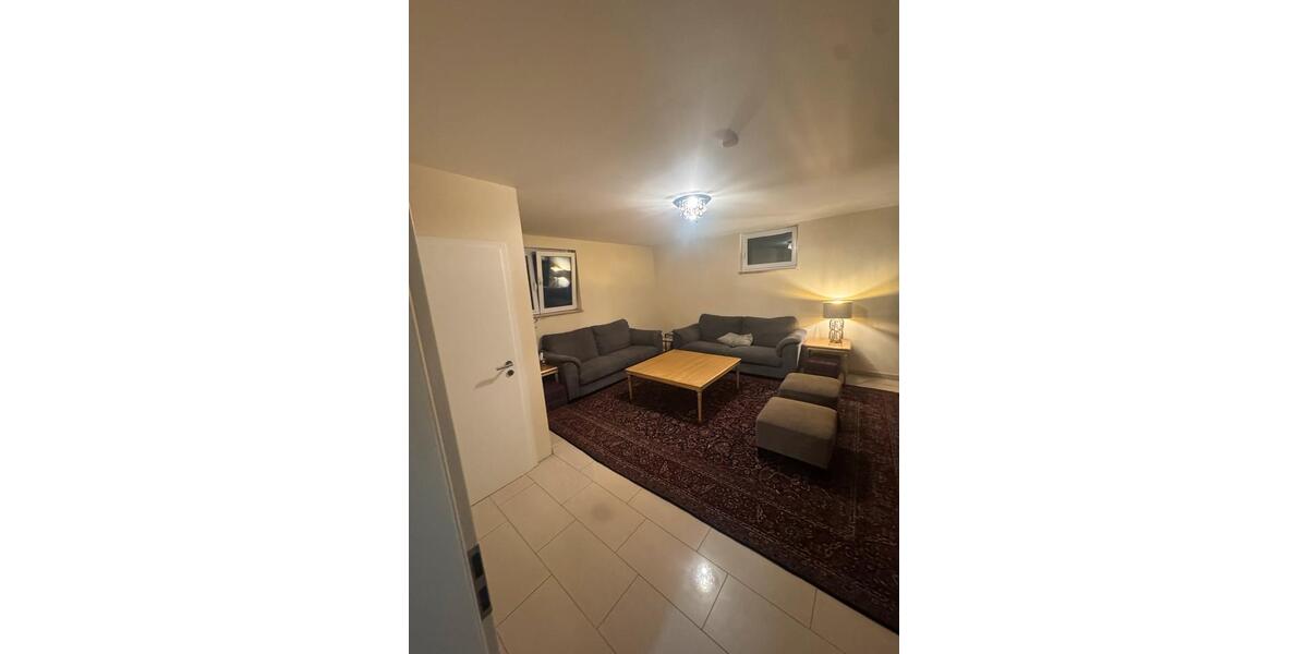 Etagenwohnung Rüsselsheim am Main - 2.5 Zimmer, 77 m&sup2;, 1.100&euro; | Angebot:25542875