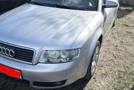 Audi A4 305.000 km 1.500 &euro; Sulzbach am Taunus 65843