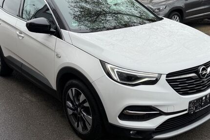 Opel Grandland (X) 128.000 km 12.800 &euro; Wiesbaden 65203