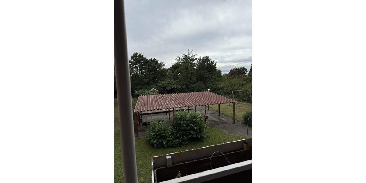 Wohnen mit Wohlfühlfaktor - Traumhafte 4-Zimmer-Wohnung mit Balkon und Tiefgaragenstellplatz 4 zimmer