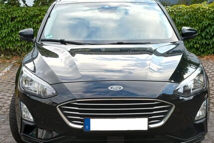 Ford Focus 59.000 km 12.000 &euro; Wiesbaden 65189