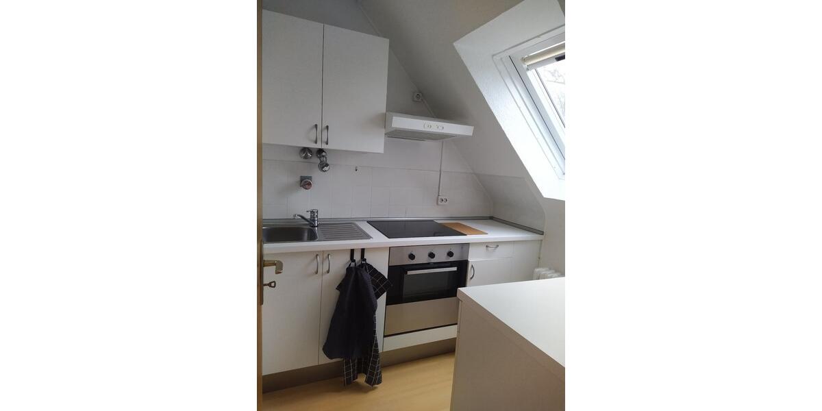 Dachgeschoßwohnung Wiesbaden Bierstadt - 1 Zimmer, 29 m&sup2;, 320&euro; | Angebot:25400324