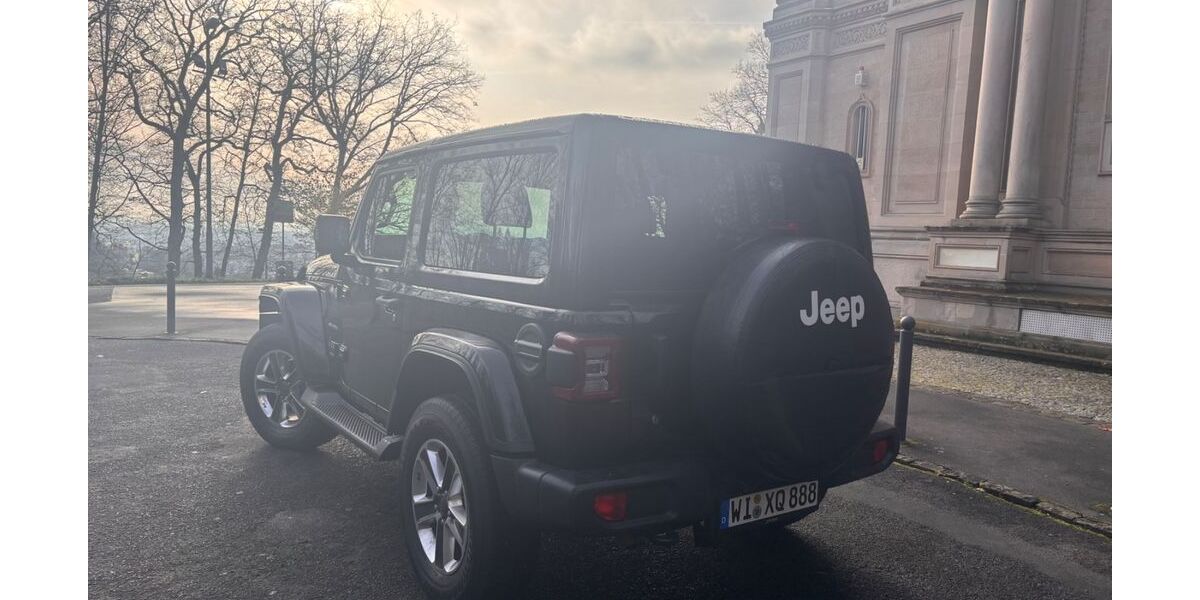 Jeep Wrangler 51.800 km 37.990 € Wiesbaden 65193