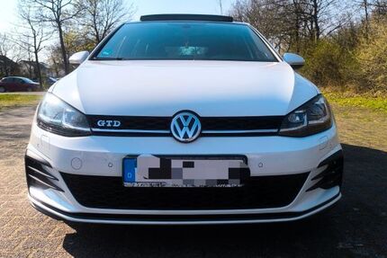 VW Golf 144.000 km 19.600 &euro; Russelsheim 65428