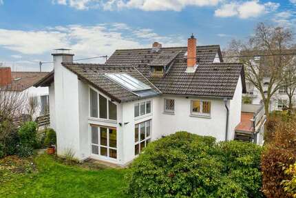 Haus zum Kaufen in Wiesbaden 825.000 € 128 m² 6 zimmer