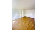 Etagenwohnung Wiesbaden Biebrich - 3 Zimmer, 748 m&sup2;, 830&euro; | Angebot:26108974