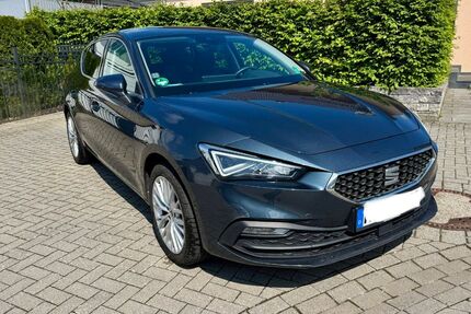 Seat Leon 72.000 km 16.900 &euro; Wiesbaden 65185
