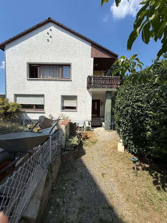 Haus zum Kaufen in Bad Soden am Taunus 590.000 € 107.84 m² 6 zimmer