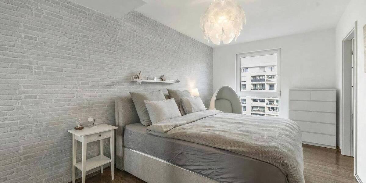 Etagenwohnung Frankfurt am Main Gallus - 2 Zimmer, 96 m&sup2;, 685.000&euro; | Angebot:26092975