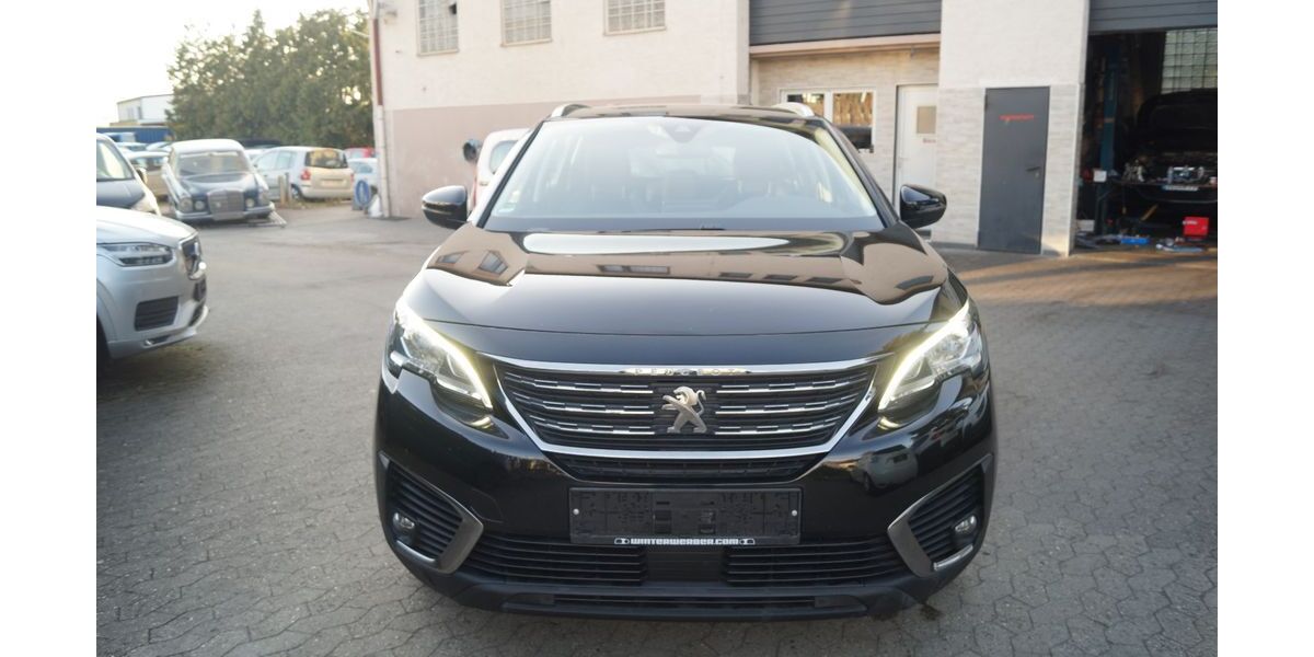 Peugeot 5008 153.325 km 10.890 &euro; Ingelheim 55218