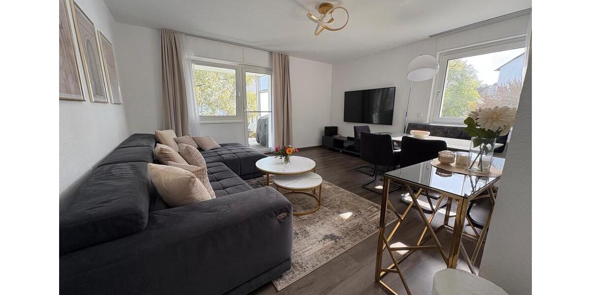 Lichtdurchflutete 3-Zimmer-Wohnung mit Terrasse und Garage 3 zimmer