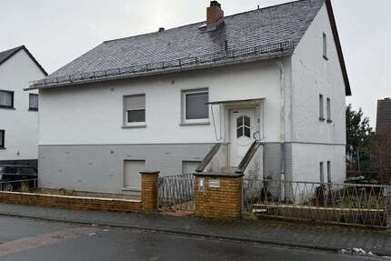 Haus Hünfelden - 7 Zimmer, 155 m&sup2;, 249.000&euro; | Angebot:25272255