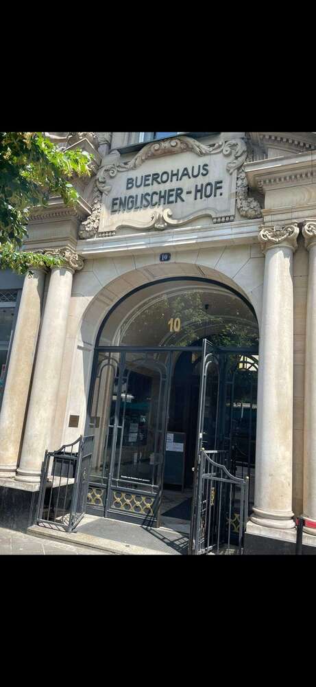 Büro in Frankfurt am Main 1.220 € 61 m²