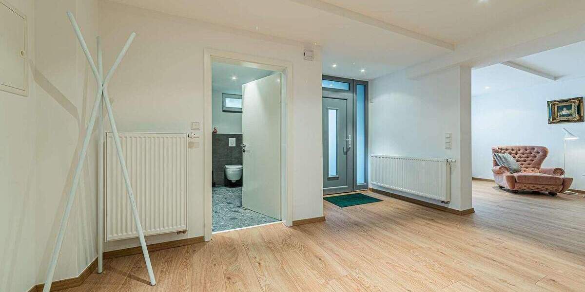 Etagenwohnung Bad Soden am Taunus Bad Soden - 3 Zimmer, 100 m&sup2;, 2.300&euro; | Angebot:25834537