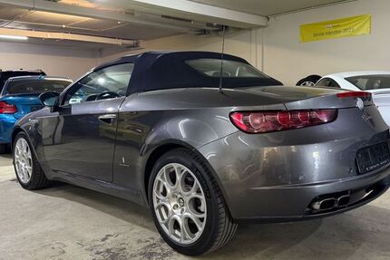 Alfa Romeo Spider 67.200 km 24.780 € Mainz 55129