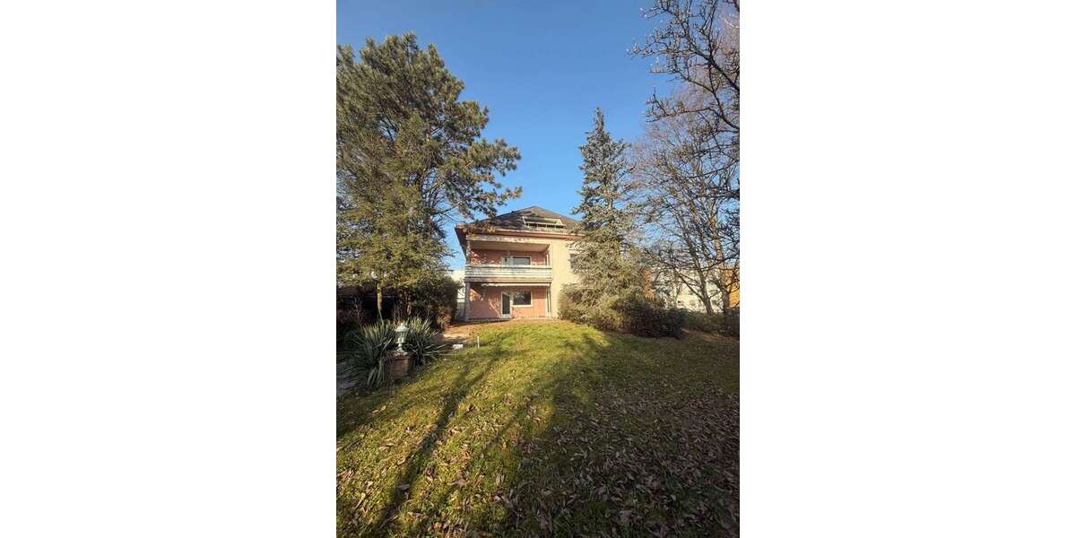 Etagenwohnung Wiesbaden Bierstadt - 11 Zimmer, 330 m&sup2;, 990.000&euro; | Angebot:25477287