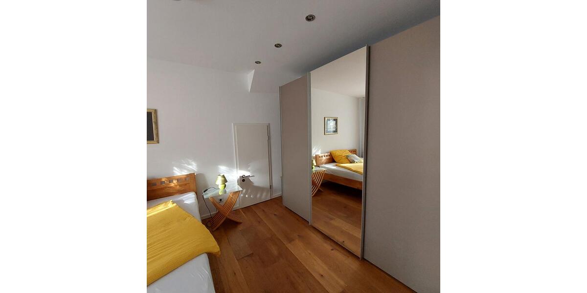 Erdgeschoßwohnung Frankfurt am Main Niederrad - 2 Zimmer, 60 m&sup2;, 1.375&euro; | Angebot:26581595