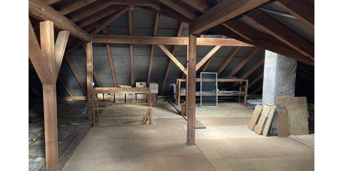 Bungalow Idstein Nieder-Oberrod - 7 Zimmer, 197 m&sup2;, 650.000&euro; | Angebot:25778828