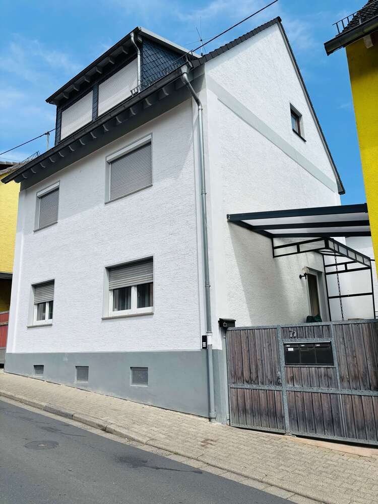 Haus zum Mieten in Wiesbaden 1.750 € 144 m²
