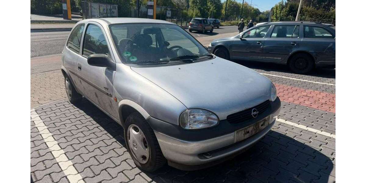 Opel Corsa 102.048 km 390 &euro; Mainz 55128