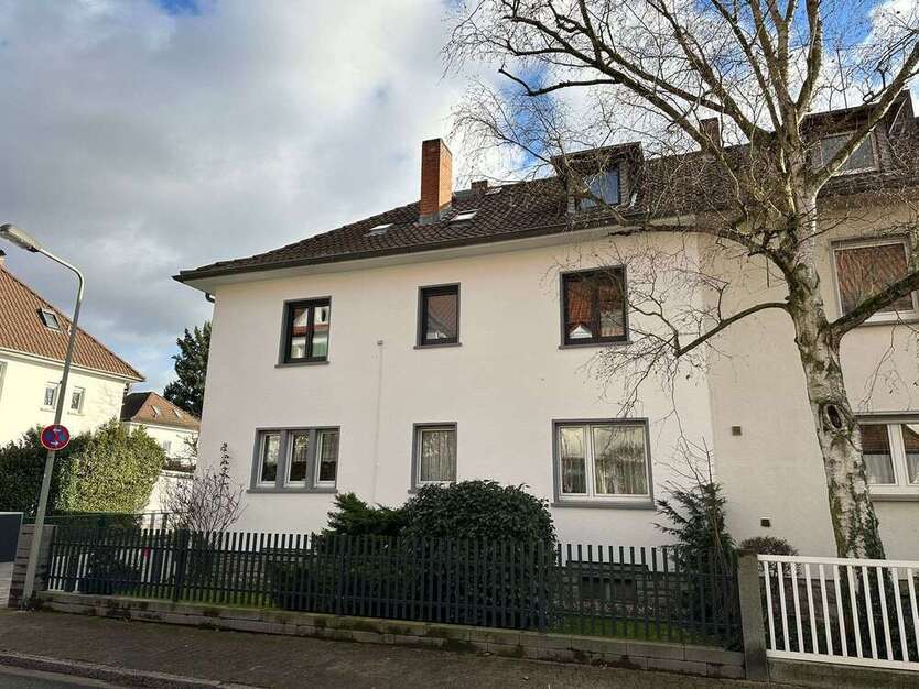 Haus zum Kaufen in Frankfurt am Main 1.399.000 € 192 m²