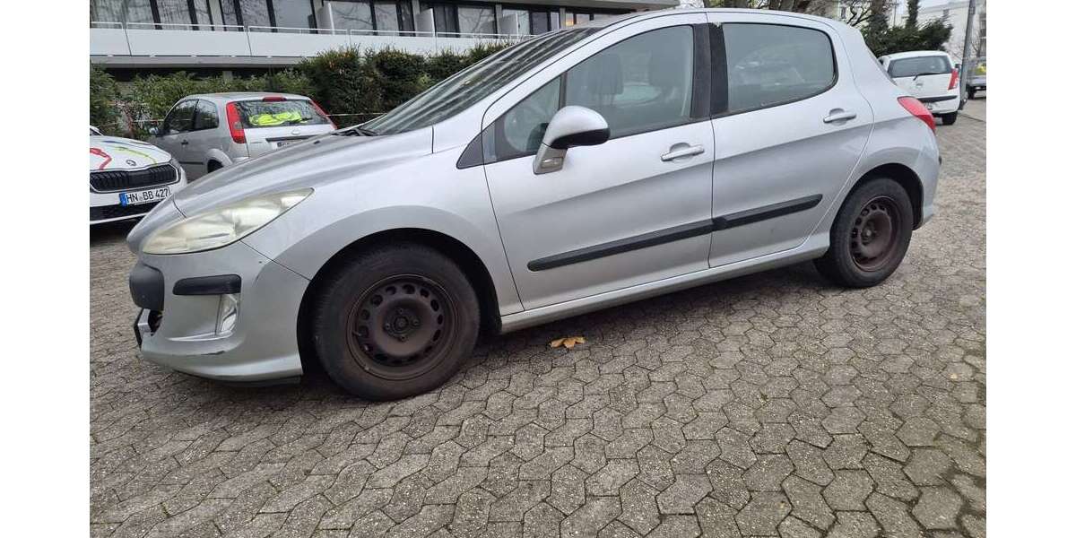Peugeot 308 158.000 km 1.600 € Wiesbaden 65203