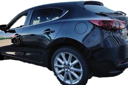 Mazda 3 123.650 km 11.950 &euro; Mainz 55122