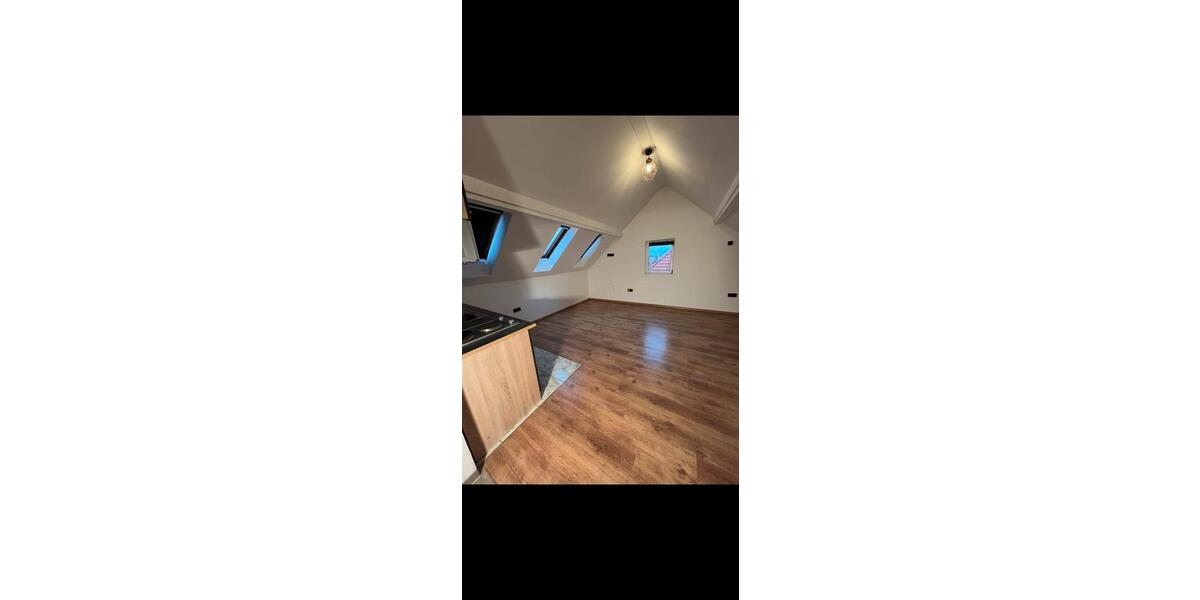 Ein Zimmerwohnung mit Einbauküche 1 zimmer