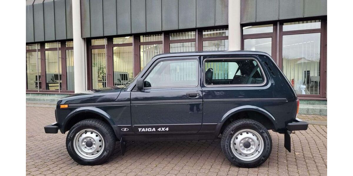 Lada Taiga 139.000 km 7.900 &euro; Groß Gerau 64521