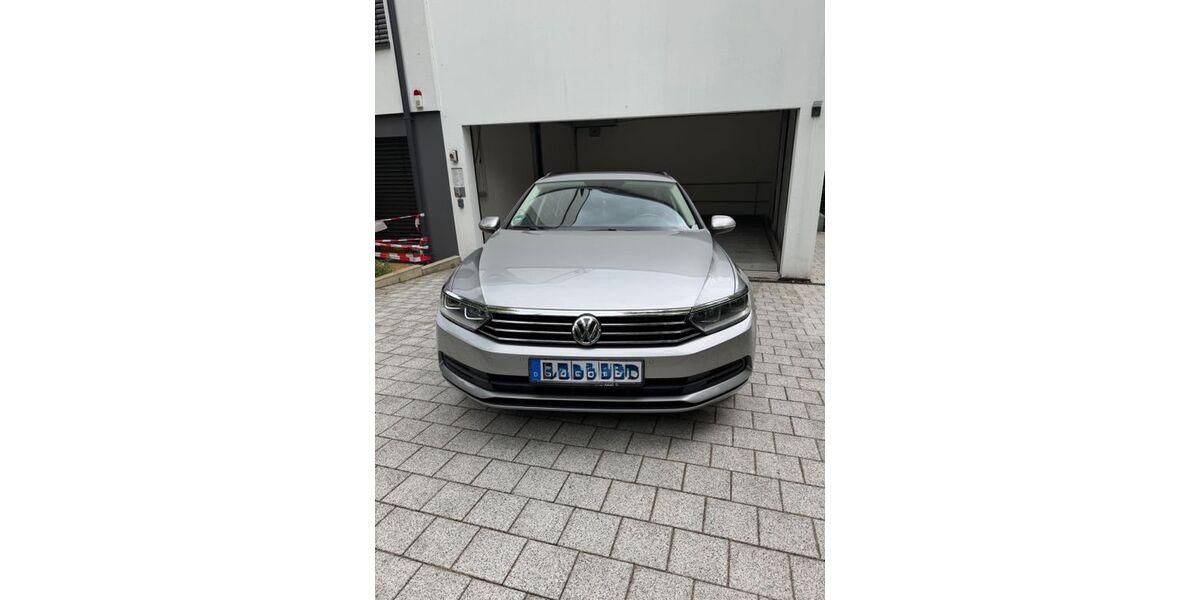 VW Passat 189.500 km 10.500 &euro; wiesbaden 65195