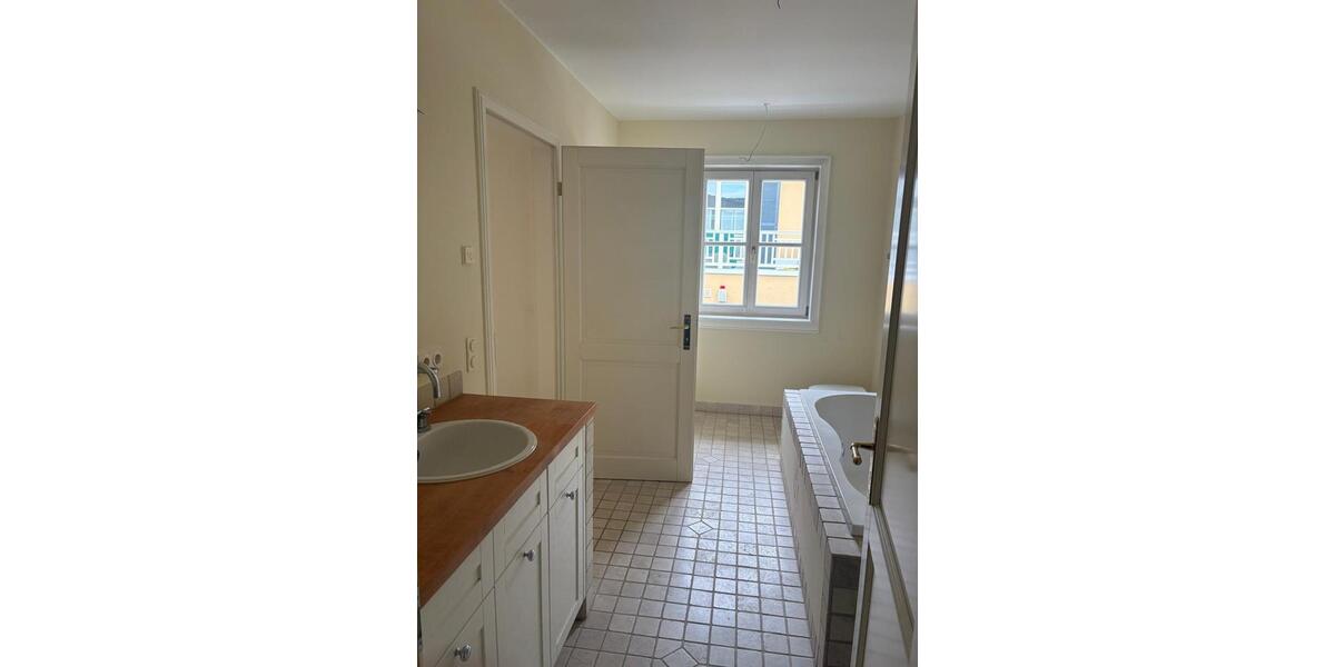 Königstein – Premium-Residenz mit Burgblick: 120 m² zimmer