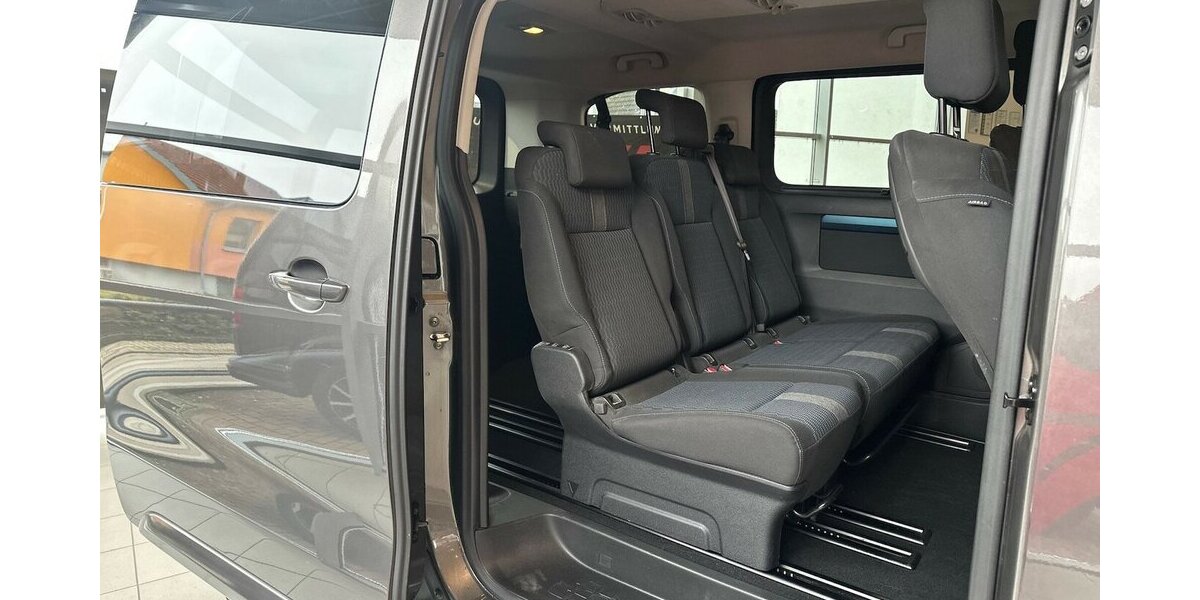 Peugeot Traveller Active L2 |HeadUp|PDC|CarPlay|1-HD| 113.000 km 23.899 &euro; Mainz-Kostheim 55246