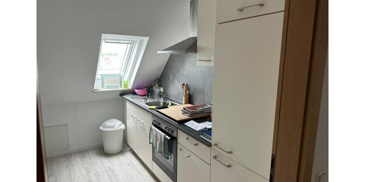 Dachgeschoßwohnung Liederbach am Taunus - 2 Zimmer, 55 m&sup2;, 830&euro; | Angebot:26696979